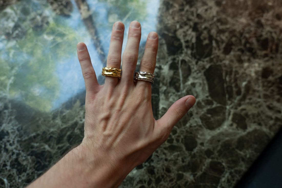Aurean Flow Cloak in silver and gold